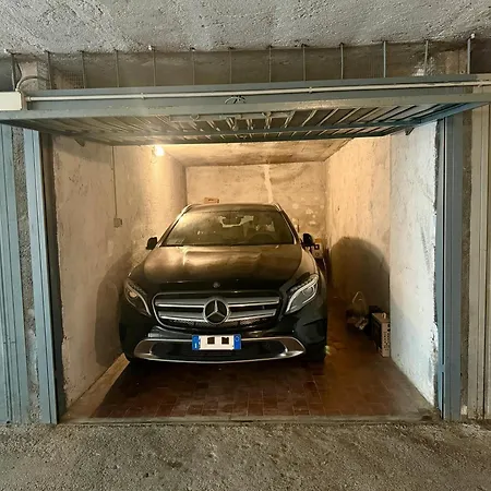 Spazioso A 50 Mt Dal Mare Con Possibilita Di Posto Auto アパート *